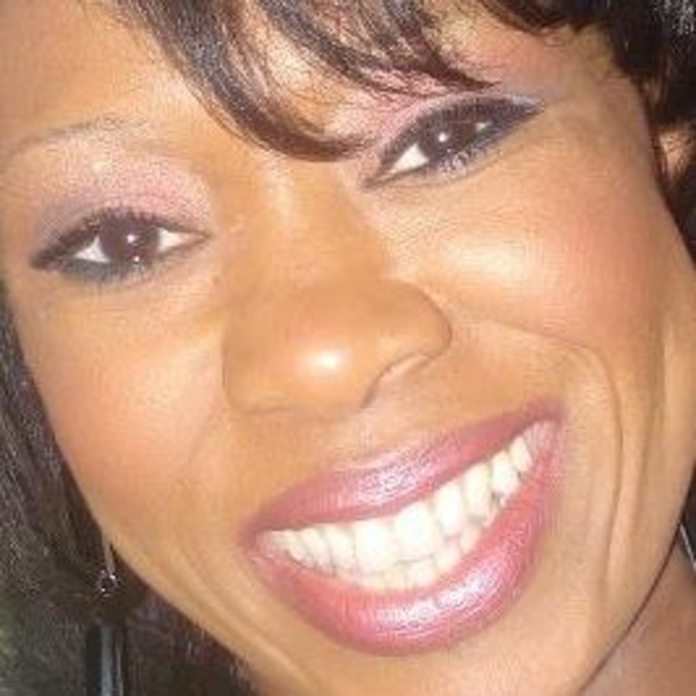 Meet your Posher, Esther